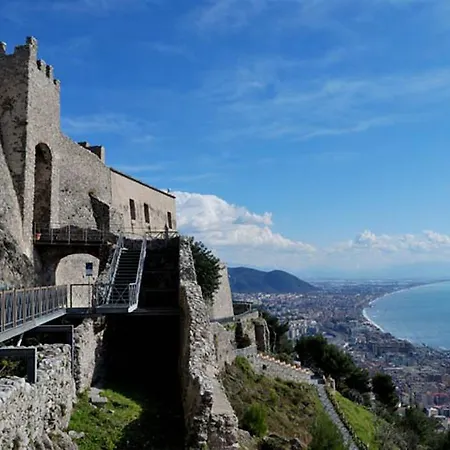 Sichelgaita Apartment Salerno