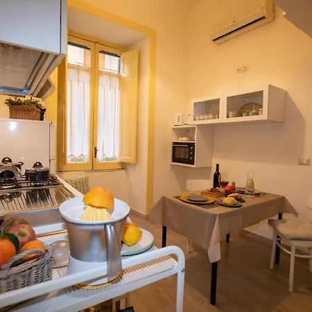 Sichelgaita Apartment Salerno